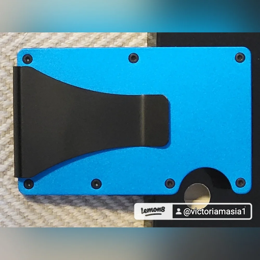 Rich Men North Of Richmond Blue Money Clip